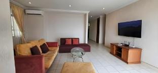 Kenyalang Riverine Emerald Condominium Homestay Apartment in Kuching