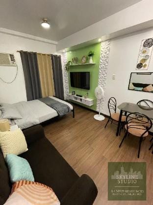 Great Location, Cozy, and Modern Skyline Studio Apartment in Pasay