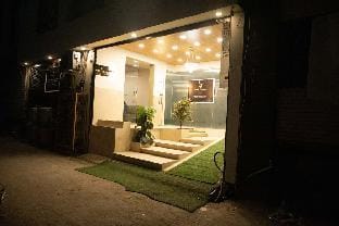 Wish Leisure, Noida, Sector 104 Vacation rental in Noida