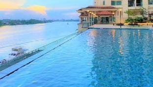 Business Getaways Suite 3 pa @ Riverine Kuching Apartment in Kuching