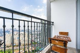 Free AP PICK UP- Top Highfloor-City View-2BR@L2 Apartment in Ho Chi Minh City