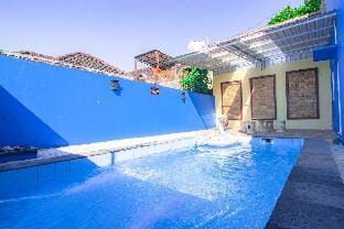 Aria Private Pool & Karaoke Vacation rental in Batu