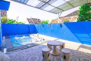 Aria Private Pool & Karaoke Vacation rental in Batu