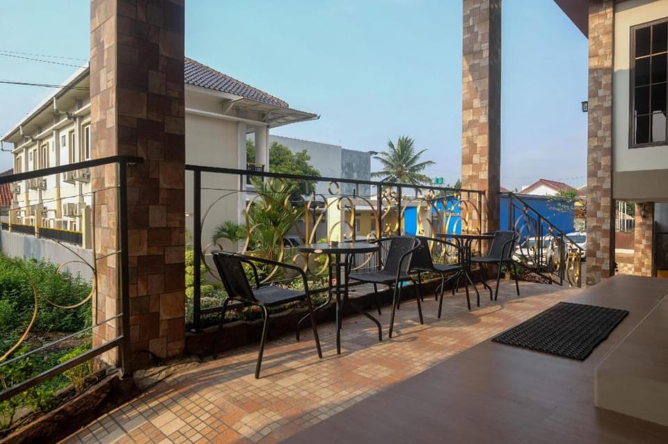 Urbanview Grand Lotus Hotel by RedDoorz Hotel in Indonesia