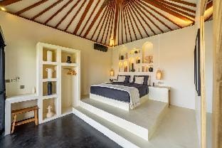 Villa Mao Brand New 3BR AC Living at Pererenan Villa in North Kuta