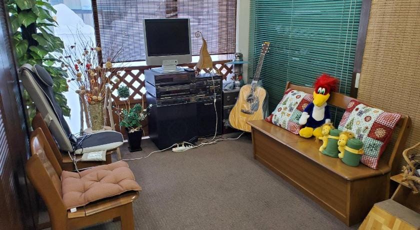 Guesthouse EBISAN Bed and Breakfast in Furano