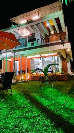 Naag Villa 5BHK With Pvt Pool Vacation rental in Lonavla