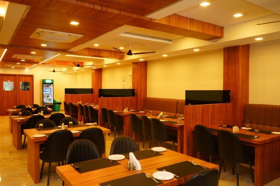 HOTEL ANITHAPARTHIBAN Hotel in Tamil Nadu