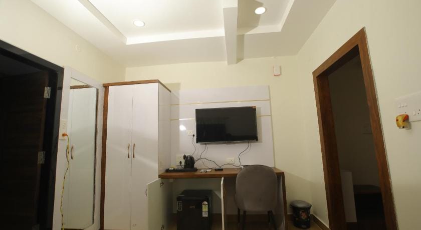 RADHA RANI RESIDENCY Hotel in Telangana