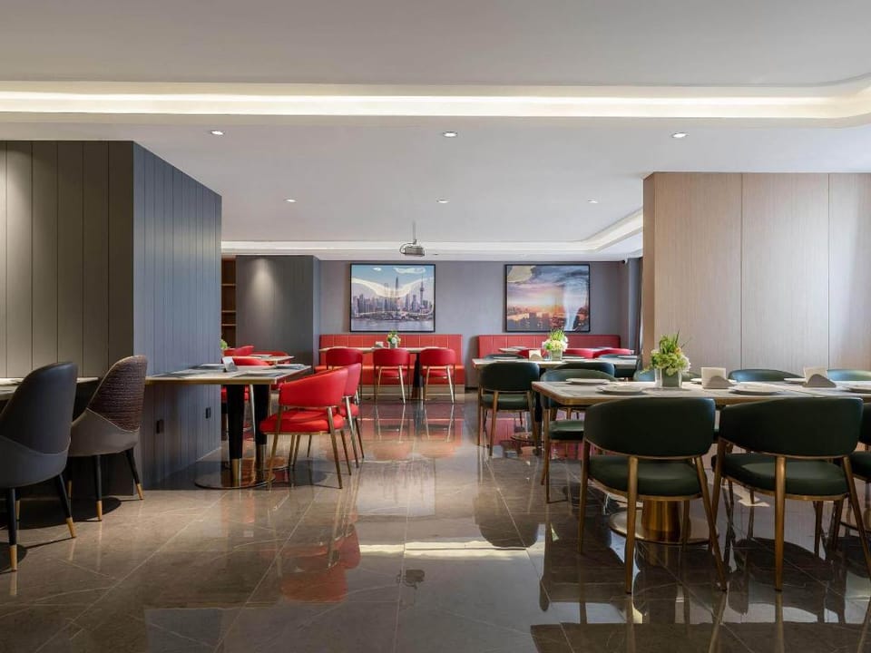 Country Inn & Suites by Radisson Jinan Huangtai Huanqiu Furniture Plaza Hotel in Shandong