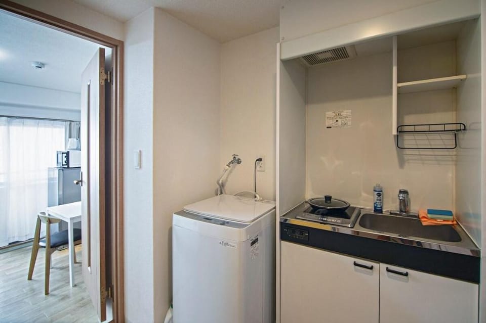 DAIKOKU 大国601/大国町駅徒歩5分/地下鉄で心斎橋難波まで5分/ベランダあり Vacation rental in Osaka