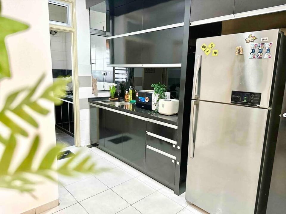 Setia Tropika Serenity: 4Bedroom Landed 12-16pax Vacation rental in Johor Bahru