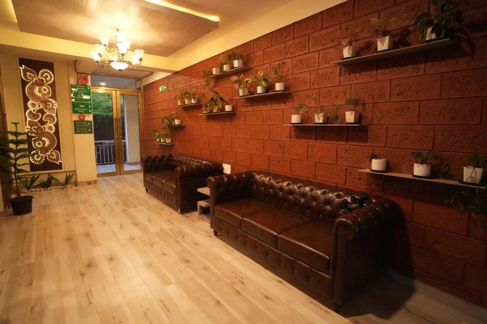 Gaurav Lords Resort Hotel in Maharashtra