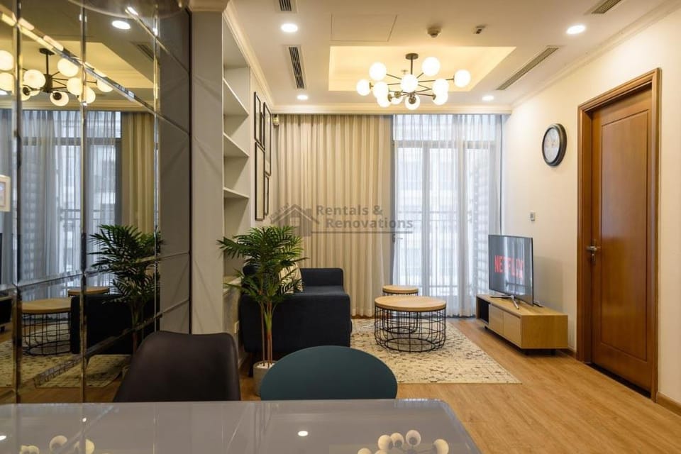 landmark Plus Vinhome 1 Bedroom Apartment in Ho Chi Minh City