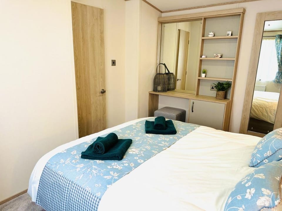 Los Jameos Vacation rental in England