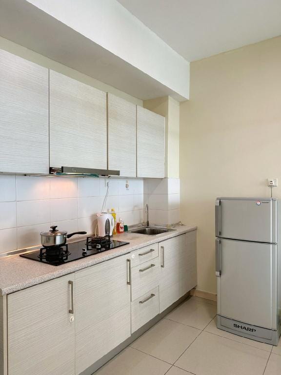 JB Sunset Studio |Paradigm & UTM Apartment in Johor Bahru