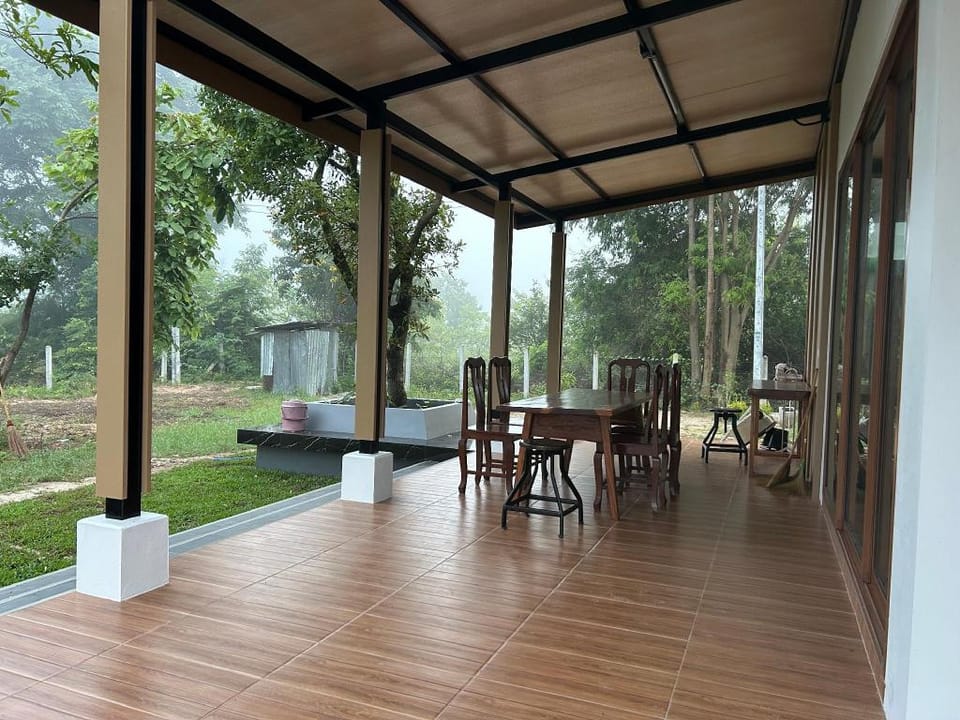Baan Chonprathan3 Apartment in Laos