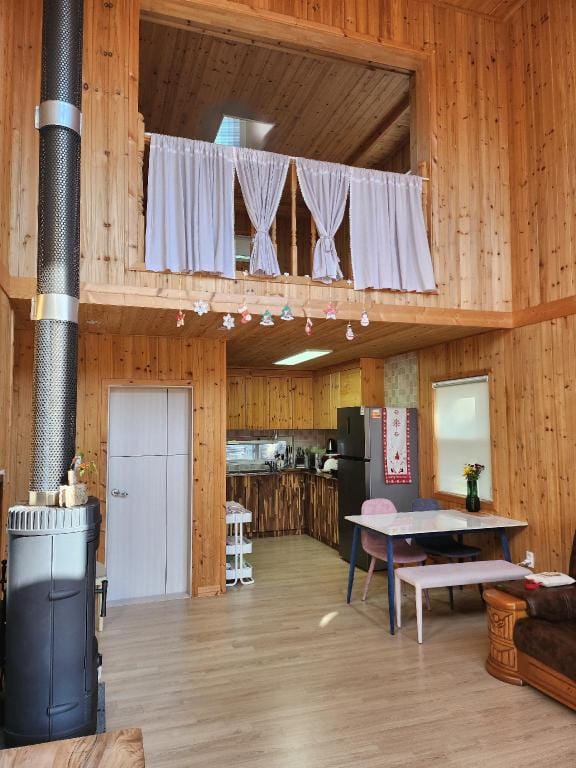 마당 넓은 지리산뷰 숲세권  다인수 가족 모임 시골 살기 독채/별채 휴양과 힐링 Vacation rental in South Korea