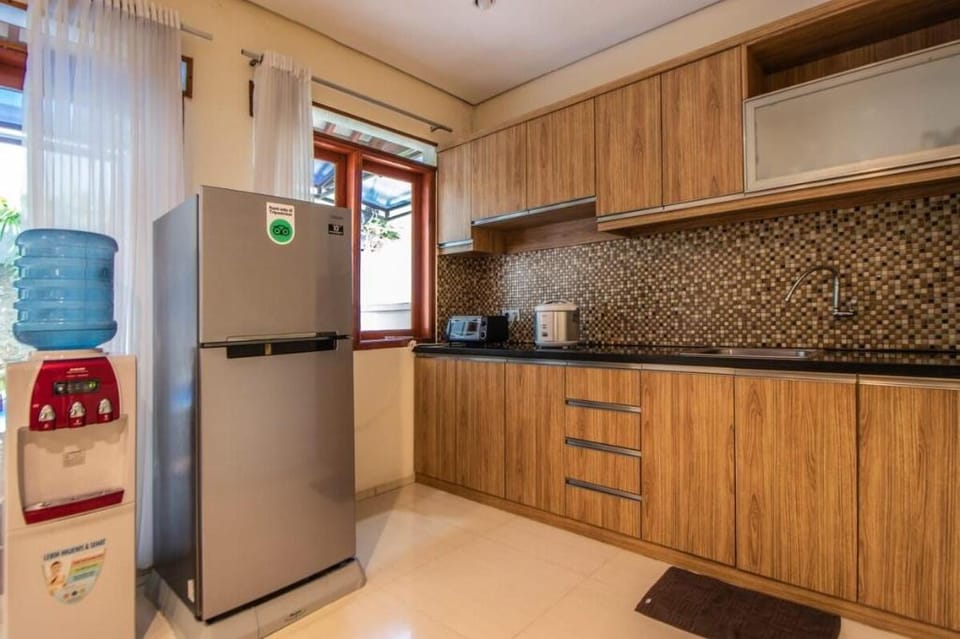 Villa DagoResor 3BR 12peopl PrivatePool Garden BBQ Vacation rental in Bandung
