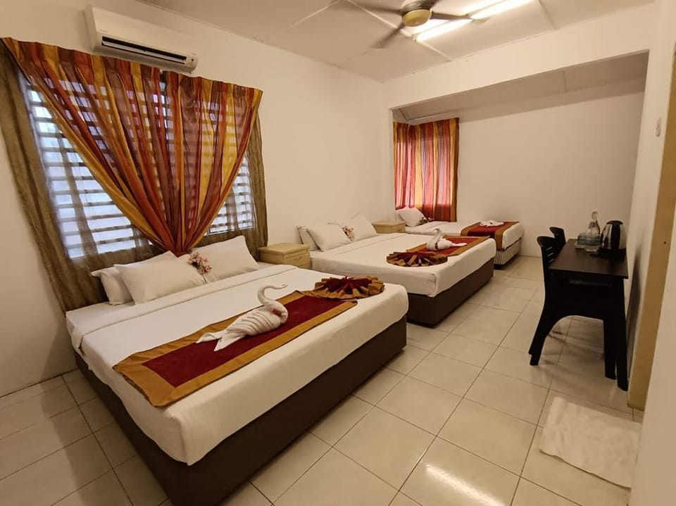 TAMAN BAHAGIA HOMESTAY Vacation rental in Pahang, Malaysia