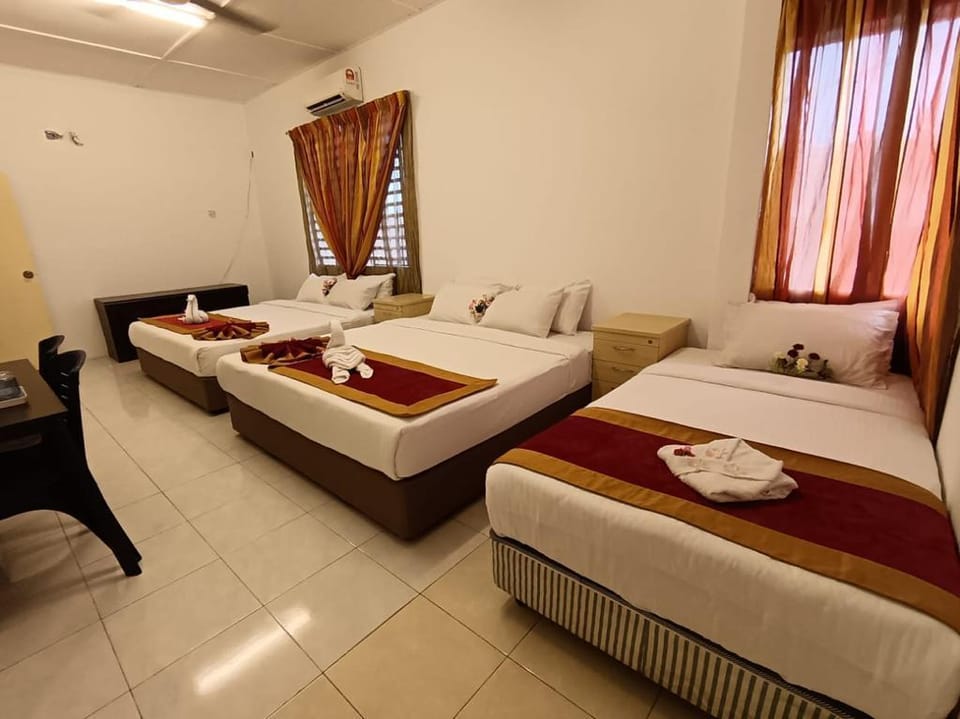 TAMAN BAHAGIA HOMESTAY Vacation rental in Pahang, Malaysia