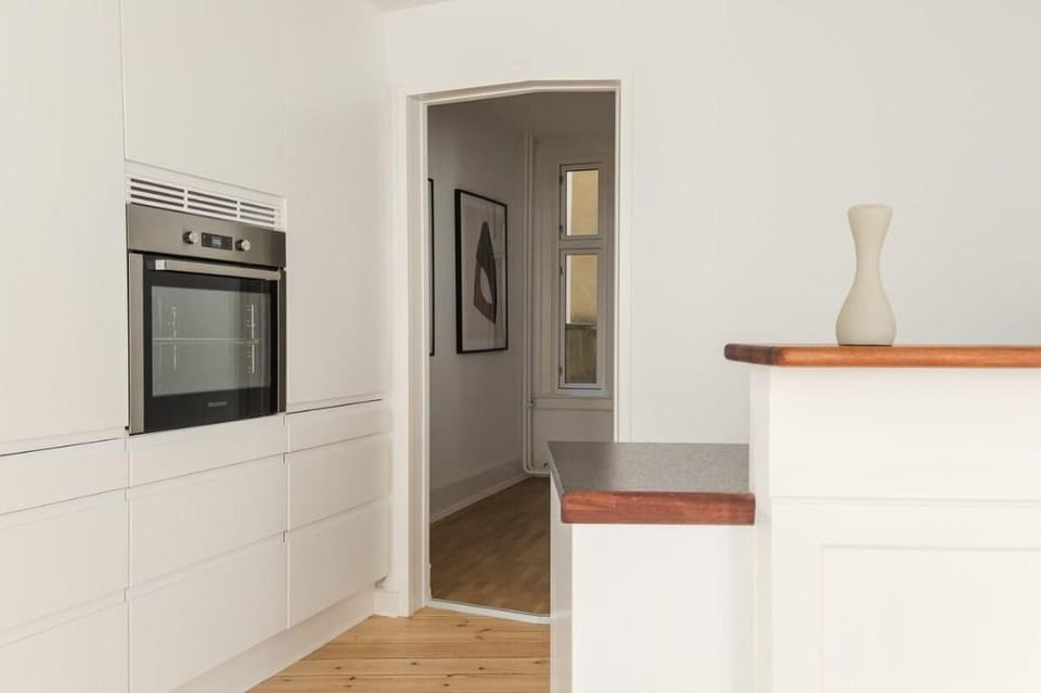 Modern 3BR Flat at Superb Location in CPH City Apartment in Copenhagen