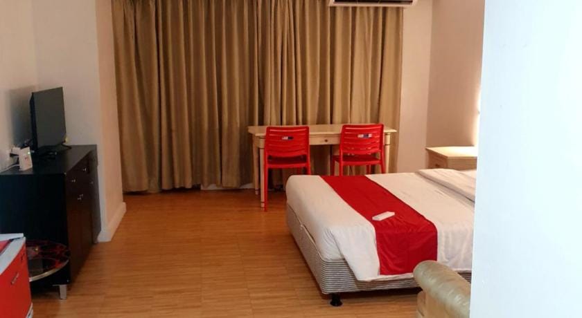 SAB R. CONDOTE'L SUITES Apartment in Makati