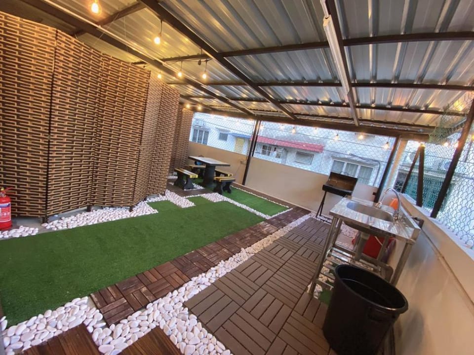 C0ZY Space For Work And Relax Vacation rental in Federal Territory of Kuala Lumpur