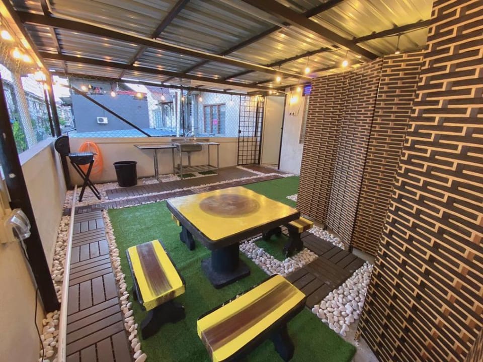 C0ZY Space For Work And Relax Vacation rental in Federal Territory of Kuala Lumpur