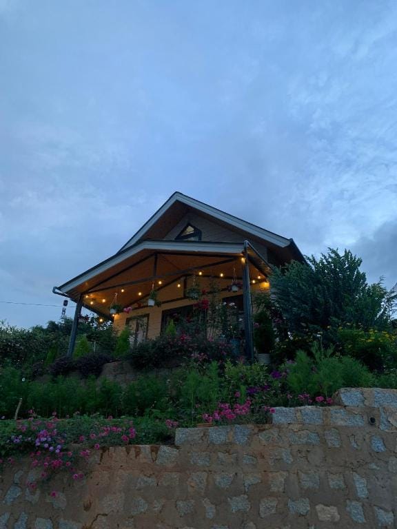 Nha Hoa Nang Homestay, Cau Dat, Da Lat Vacation rental in Dalat