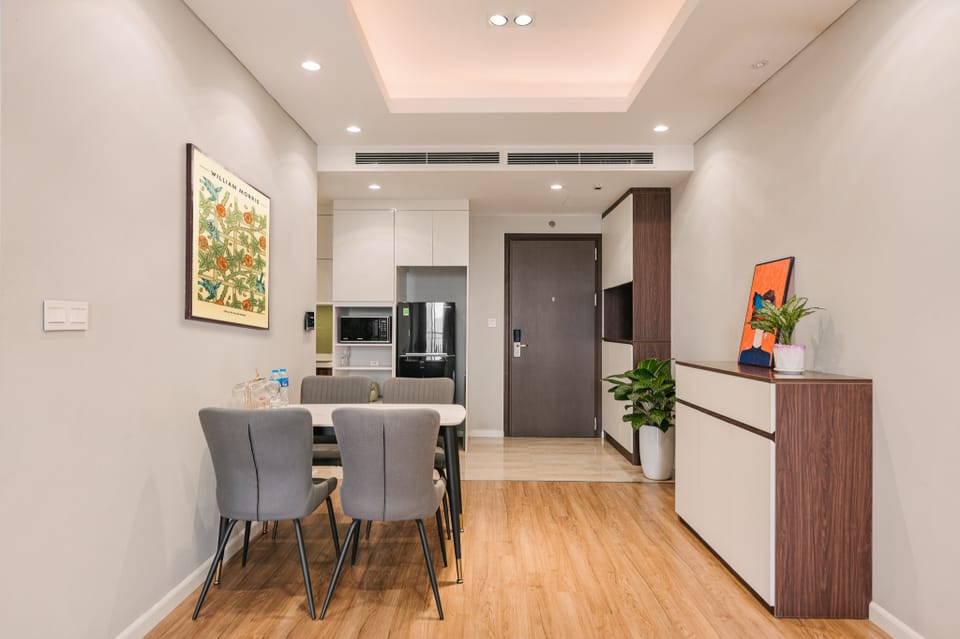 Căn hộ 2PN Le Capitole 27 Thái Thịnh, Hanoi center Apartment in Hanoi