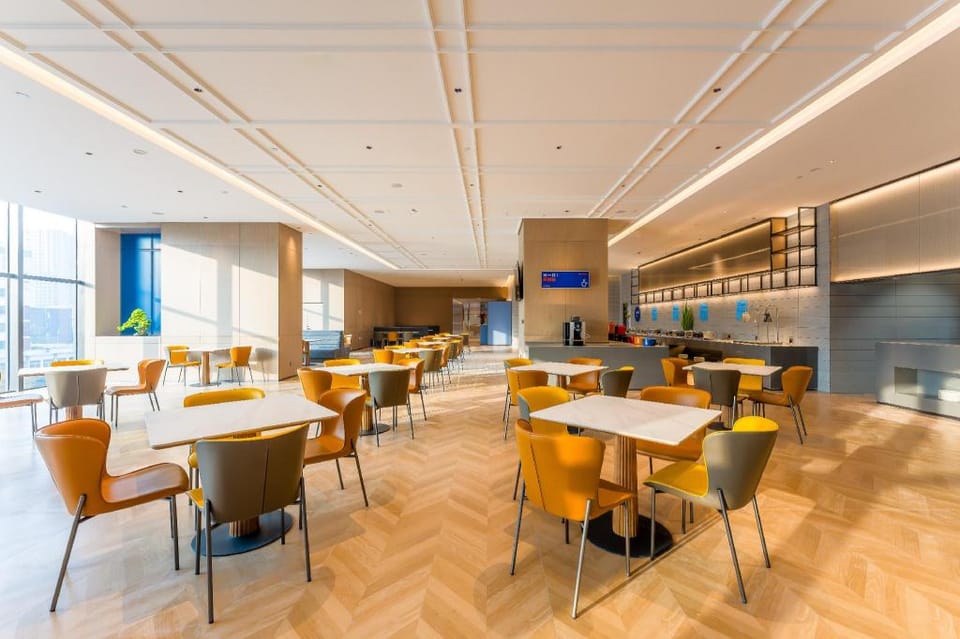Holiday Inn Express Heze City Center By IHG Hotel in Shandong