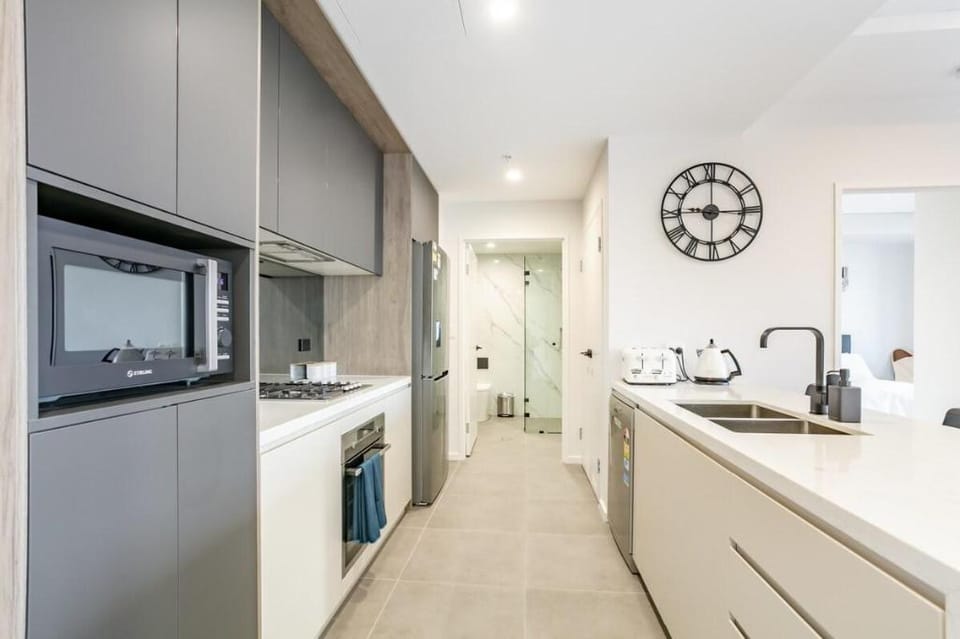 Bright, Coastal 2BR Wollongong Gem Apartment in Wollongong
