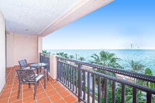 Super Luxurious Resort at Palm| Sea View-316 Apartment in Dubai