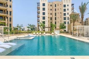 Spacious and Stylish 1br Apt-404 Apartment in Dubai