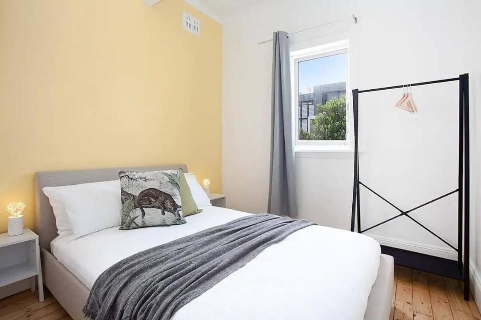 Cozy 1BR Studio Minutes From Bondi Beach! Vacation rental in Sydney