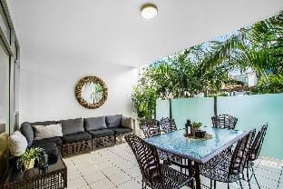 2BR Study Oasis in Beautiful Bulimba Vacation rental in Bulimba