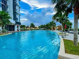 Almas Duplex Suite | 4 pax【Puteri Habour】2915 Apartment in Johor