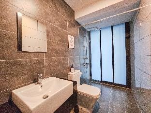 Almas Duplex Suite | 4 pax【Puteri Habour】2915 Apartment in Johor
