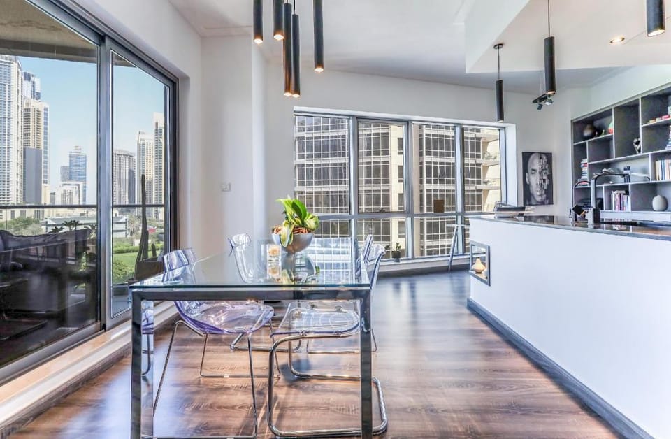 Elite LUX Holiday Homes - Luxe 2BR Stunning Burj Khalifa View Downtown Dubai Apartment in Dubai
