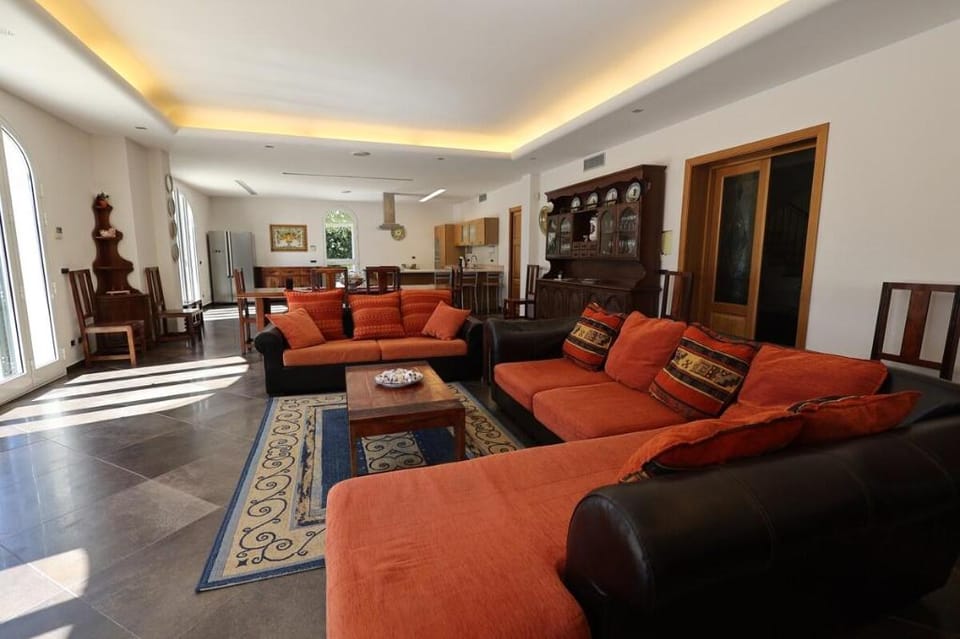 Villa with swimming pool near the sea in Sicily. Villa in Sicily