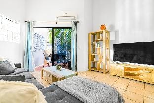 Modern 2BR Luxe Apartment Vacation rental in Brisbane City
