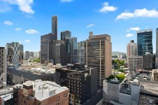 Brisbane CBD 1BR Apartment - City Views Vacation rental in Kangaroo Point