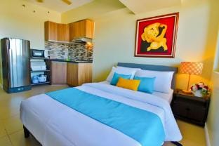 Balcony Bliss: Studio w/Lake Scenery in Tagaytay Apartment in Tagaytay