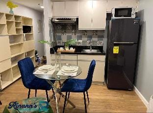 Rinann's Staycation 1521 Abreeza Tower 2 Condotel Apartment in Davao City