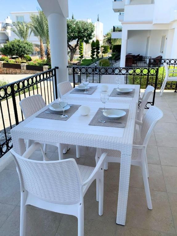 Big apartment by the sea Apartment in Cyprus