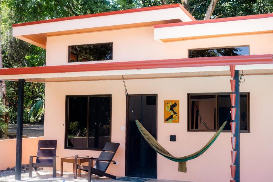 Brahman Bungalows Hotel in Puntarenas Province