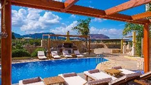Sunshine VIlla by Estia Villa in Crete