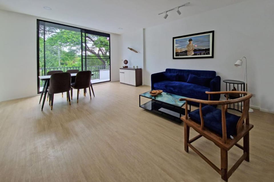 Lotus House: 3 fl Home, 2 King Beds - Night Bazaar Vacation rental in Chiang Mai