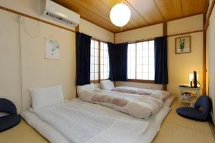 Easy access - Airport, Skytree, Asakusa, Ueno 2BR Vacation rental in Japan